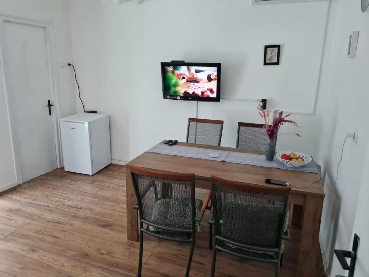 Apartman Antea Διαμέρισμα Σίμπενικ Εξωτερικό φωτογραφία